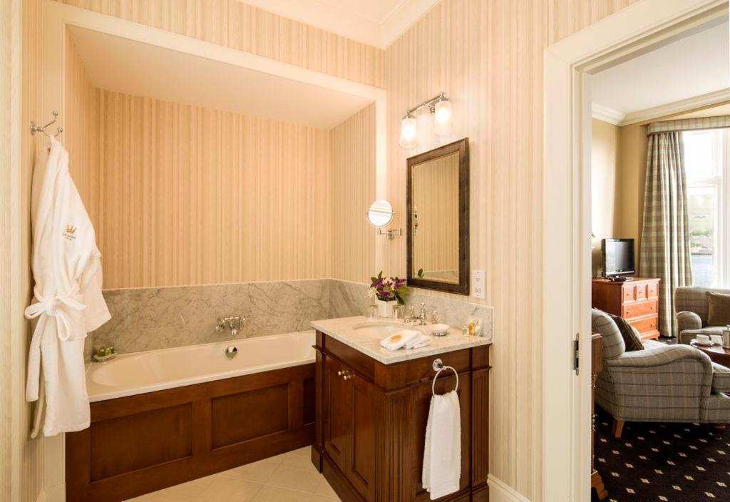The Royal Hotel Campbeltown Habitación foto